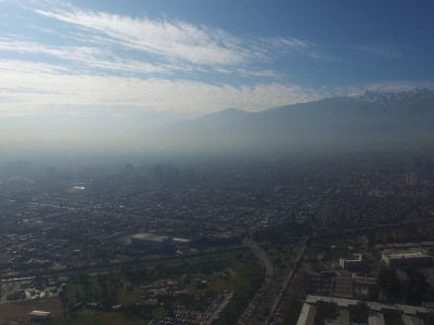 Santiago y los Andes con smog en Julio 2016